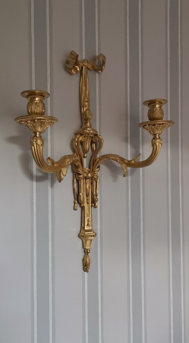 Large Wall Lamp In Chiseled And Gilded Bronze Louis XVI Style Late 19th Century