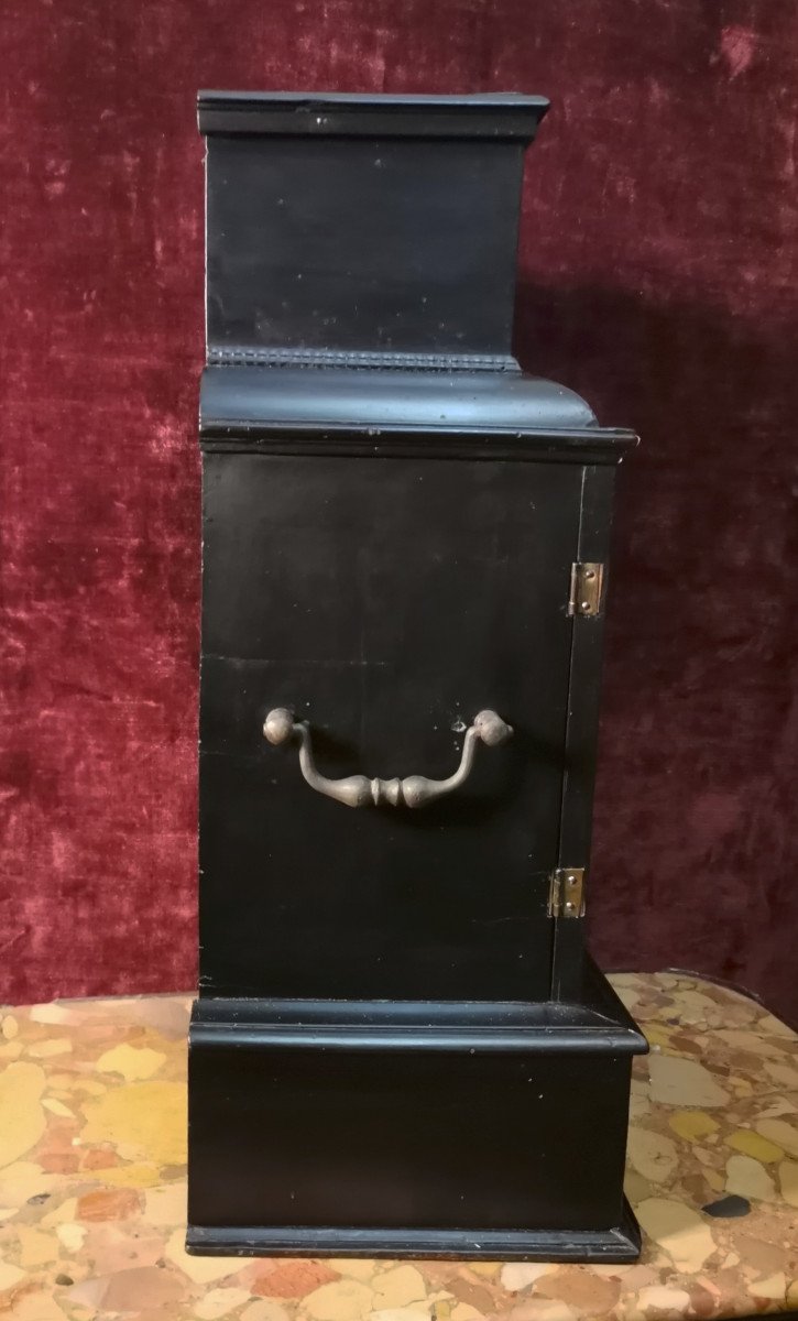 Small Italian Blackened Wood Cabinet From The 17th Century-photo-6