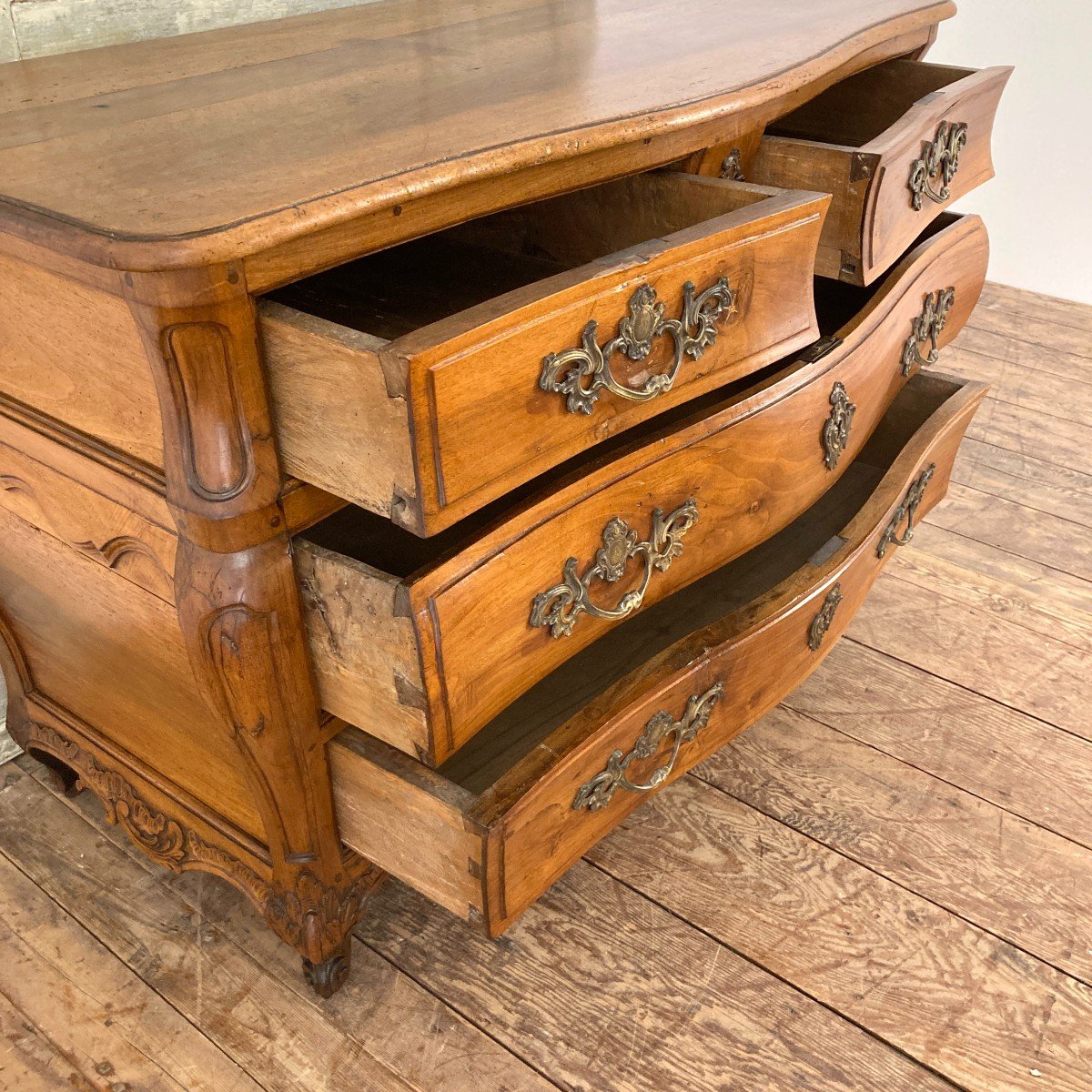 Louis XV Chest Of Drawers In Walnut XVIII-photo-3