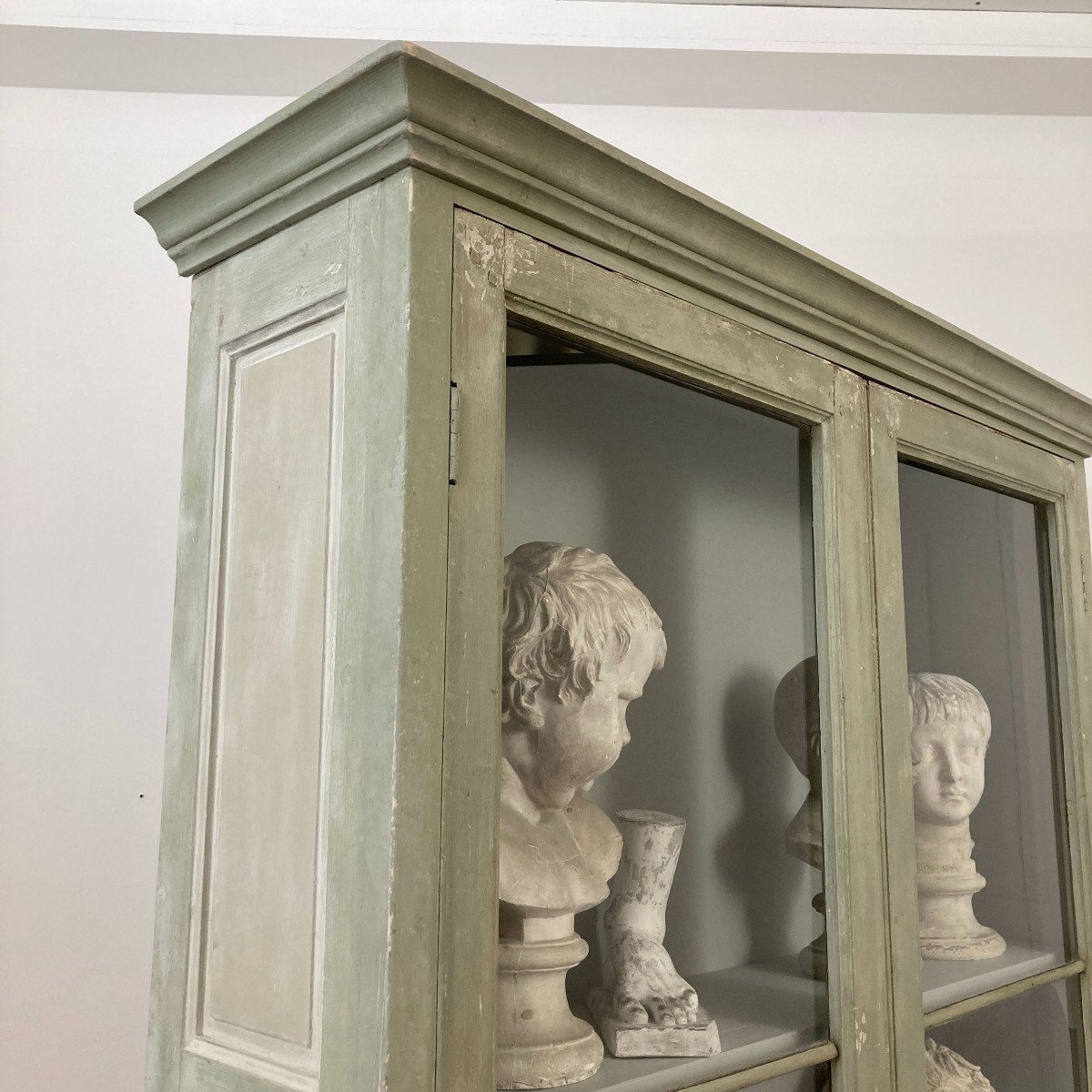 19th Century Woodwork Display Cabinet-photo-1