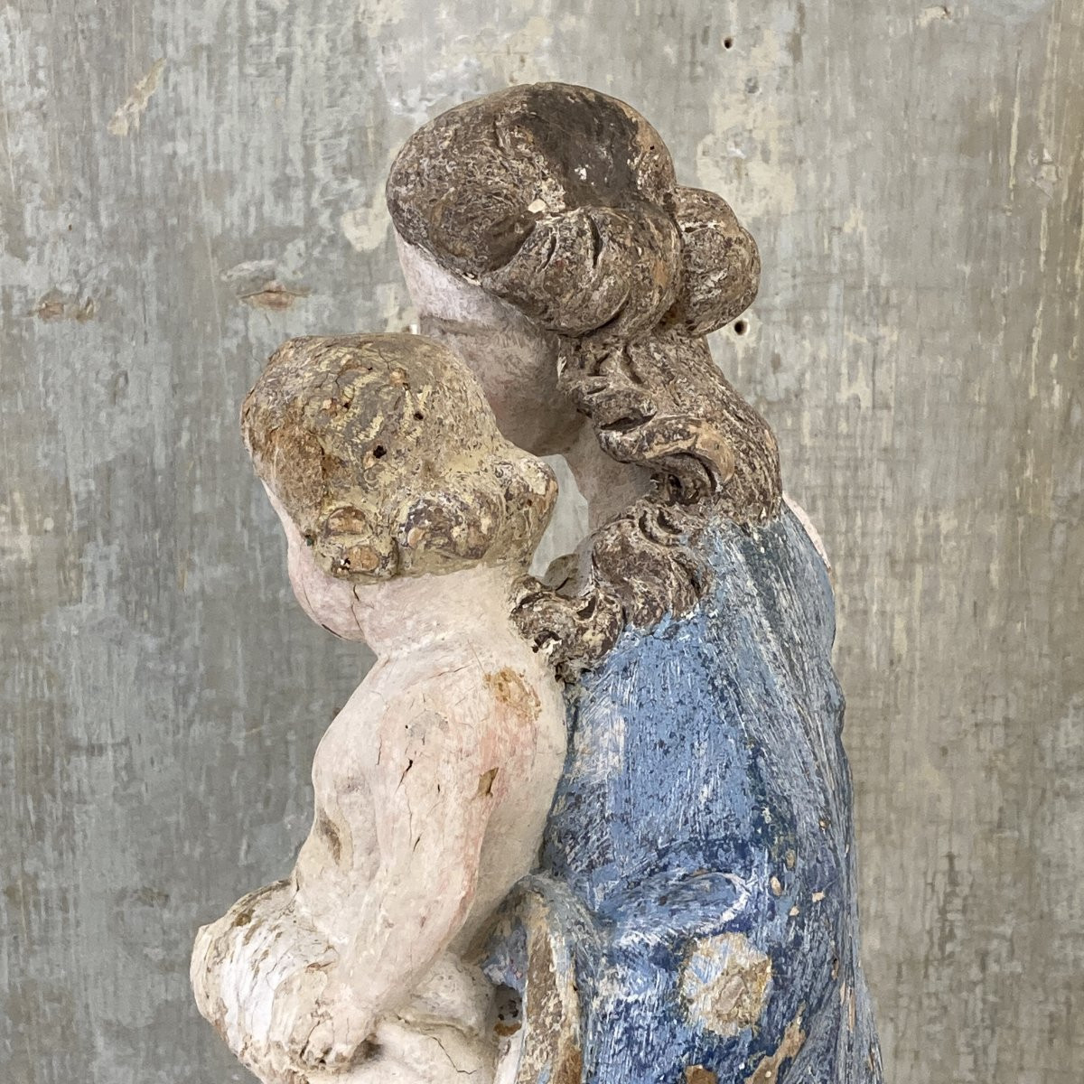 Vierge à l'enfant en bois polychrome XVIII-photo-5