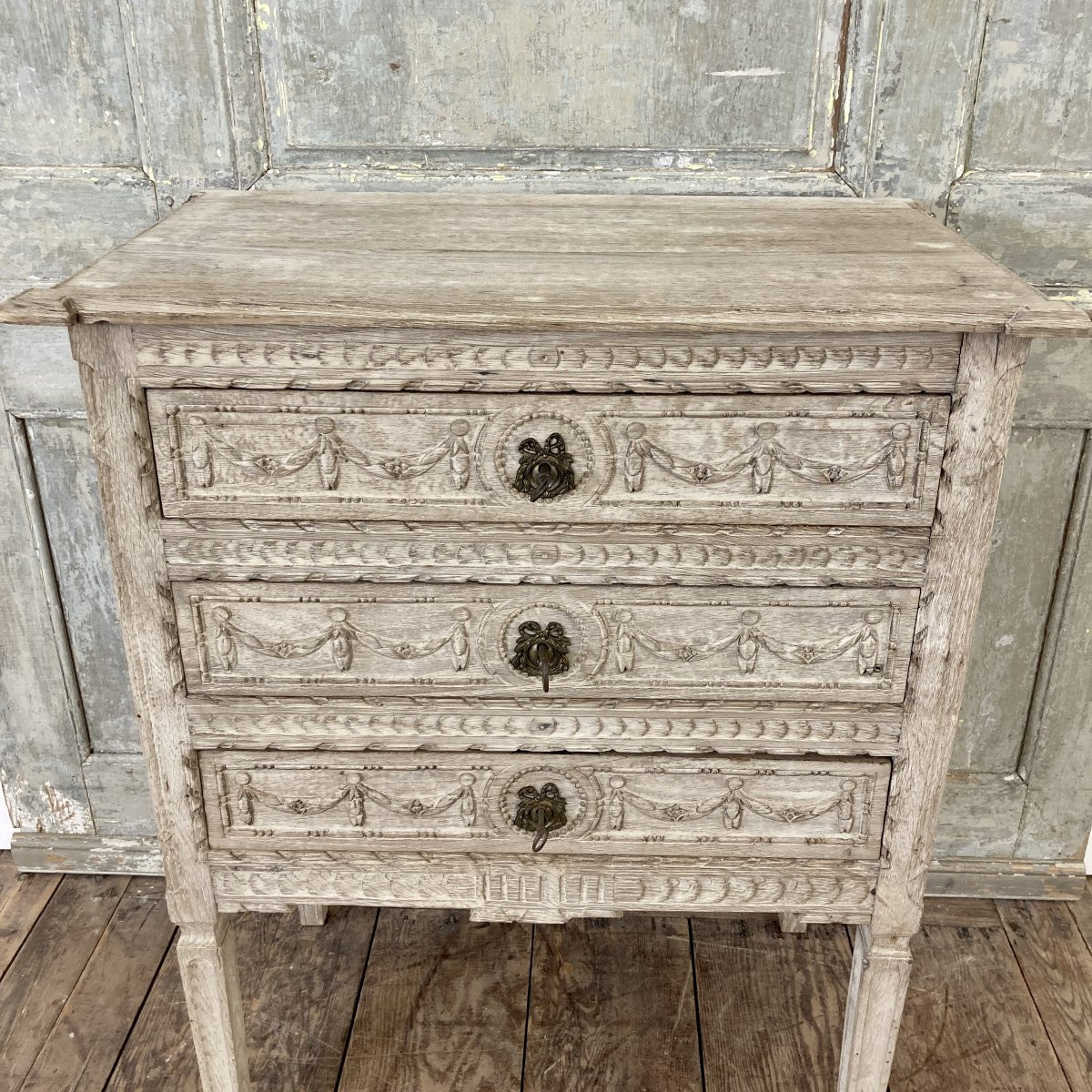 Small Louis XVI Chest Of Drawers -photo-2