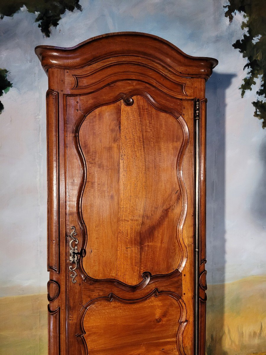 Small Louis XV Period Bonnetière In Walnut -photo-3