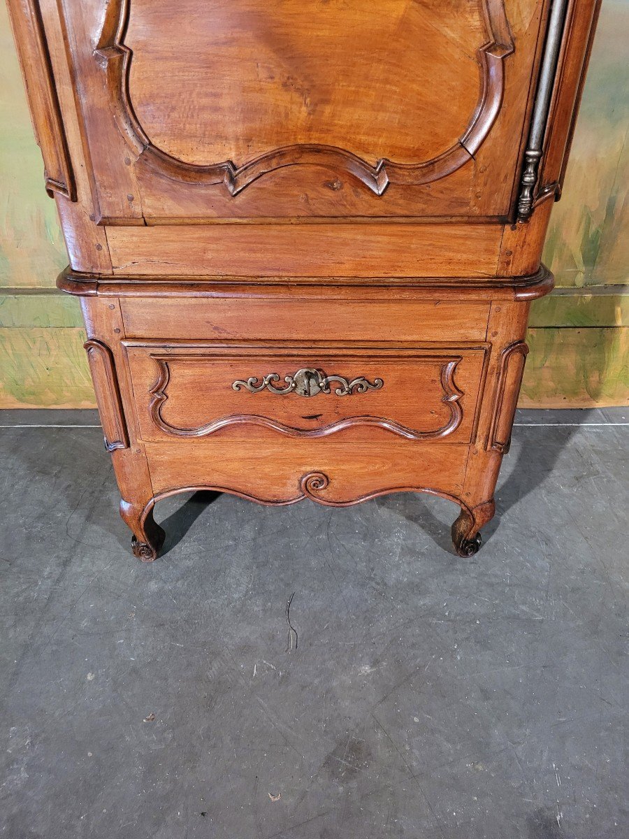 Small Louis XV Period Bonnetière In Walnut -photo-4