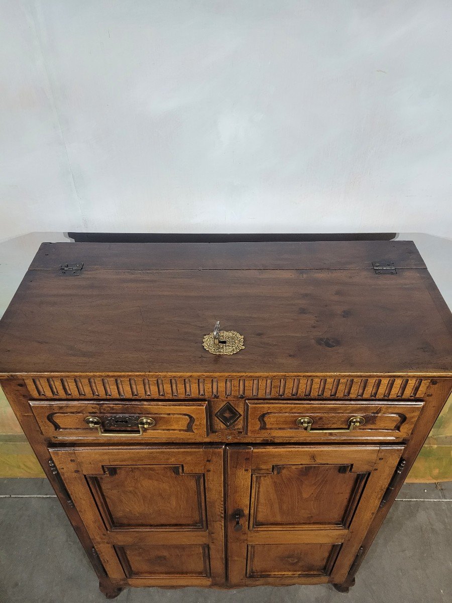 Small Louis XVI Walnut Buffet-photo-4