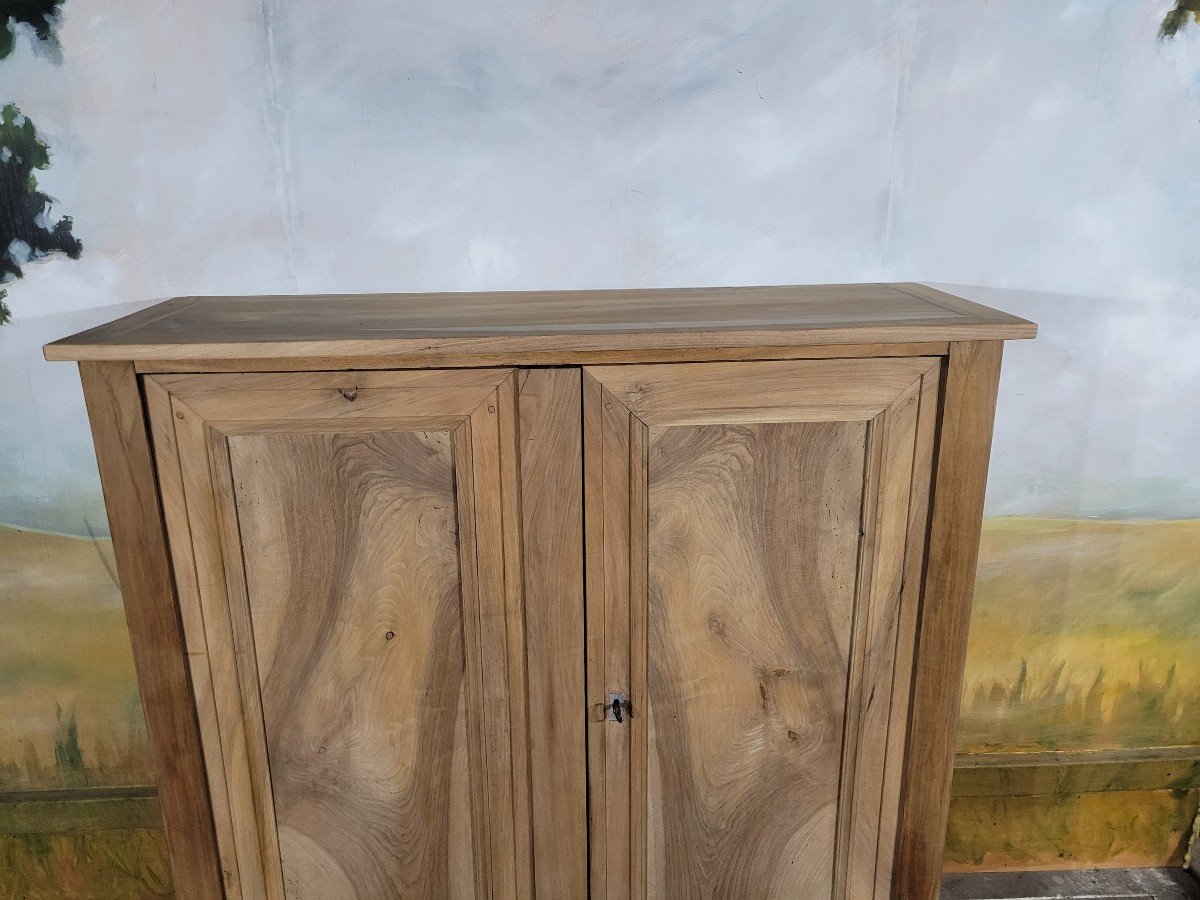 Armoire Bassette Louis Philipe En Noyer Massif-photo-1