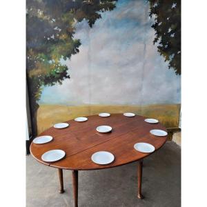 Large Oval Oak Table From The 19th Century 