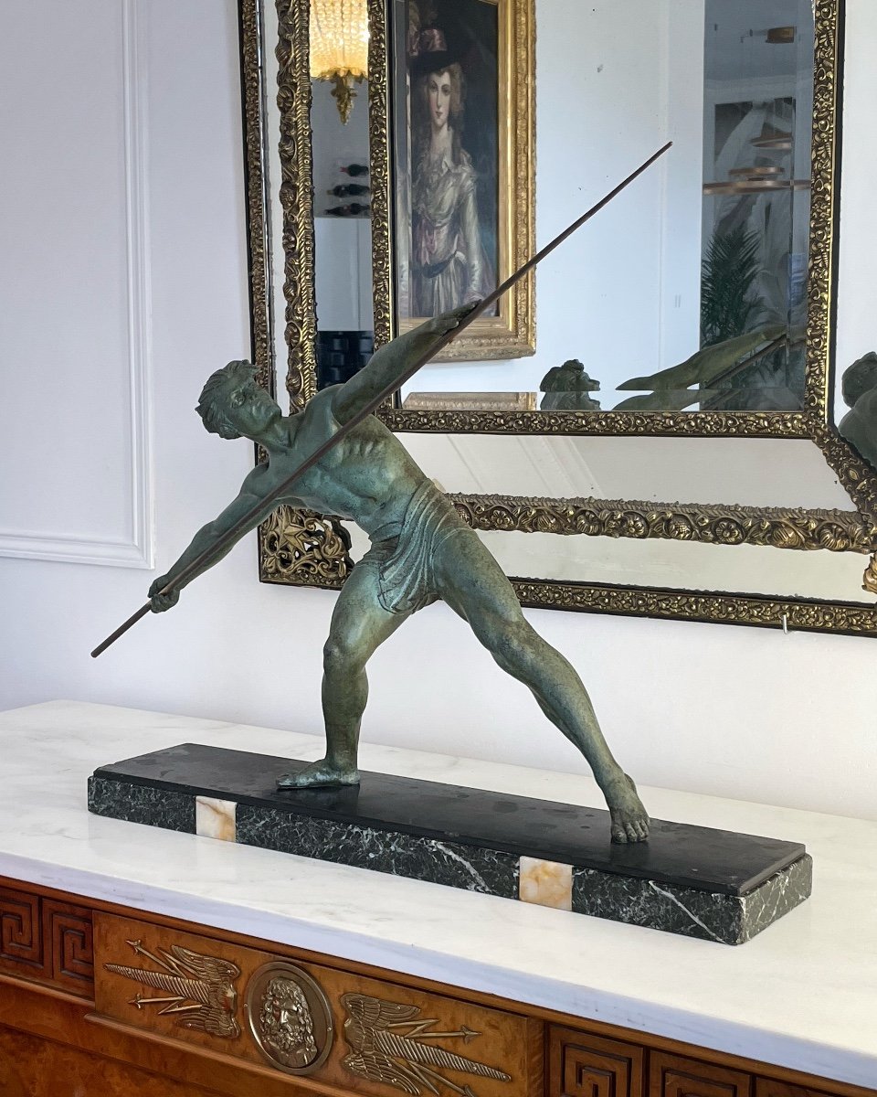 Sculpture Art Deco Athlete Avec Javelot De Demetre Chiparus 1930 