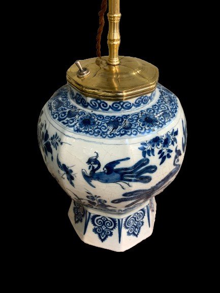 A Dutch Delft Lamp Base, 18th Century-photo-3