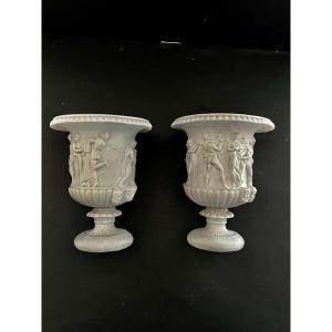 Paire De Vases Médicis En Biscuit Début 19ème