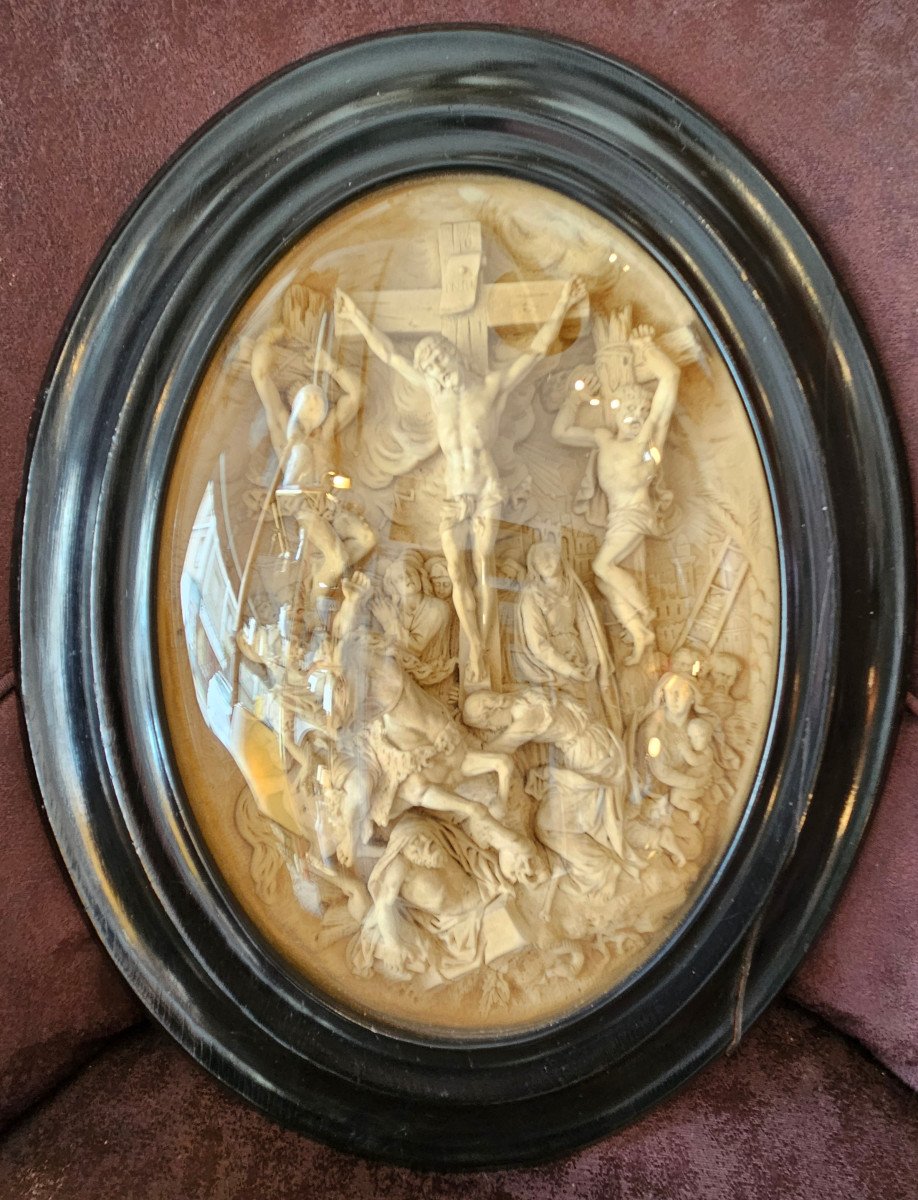 Jean Baptiste Révillon (1819 - 1869) Descent From The Cross Plaster Curved Glass Frame
