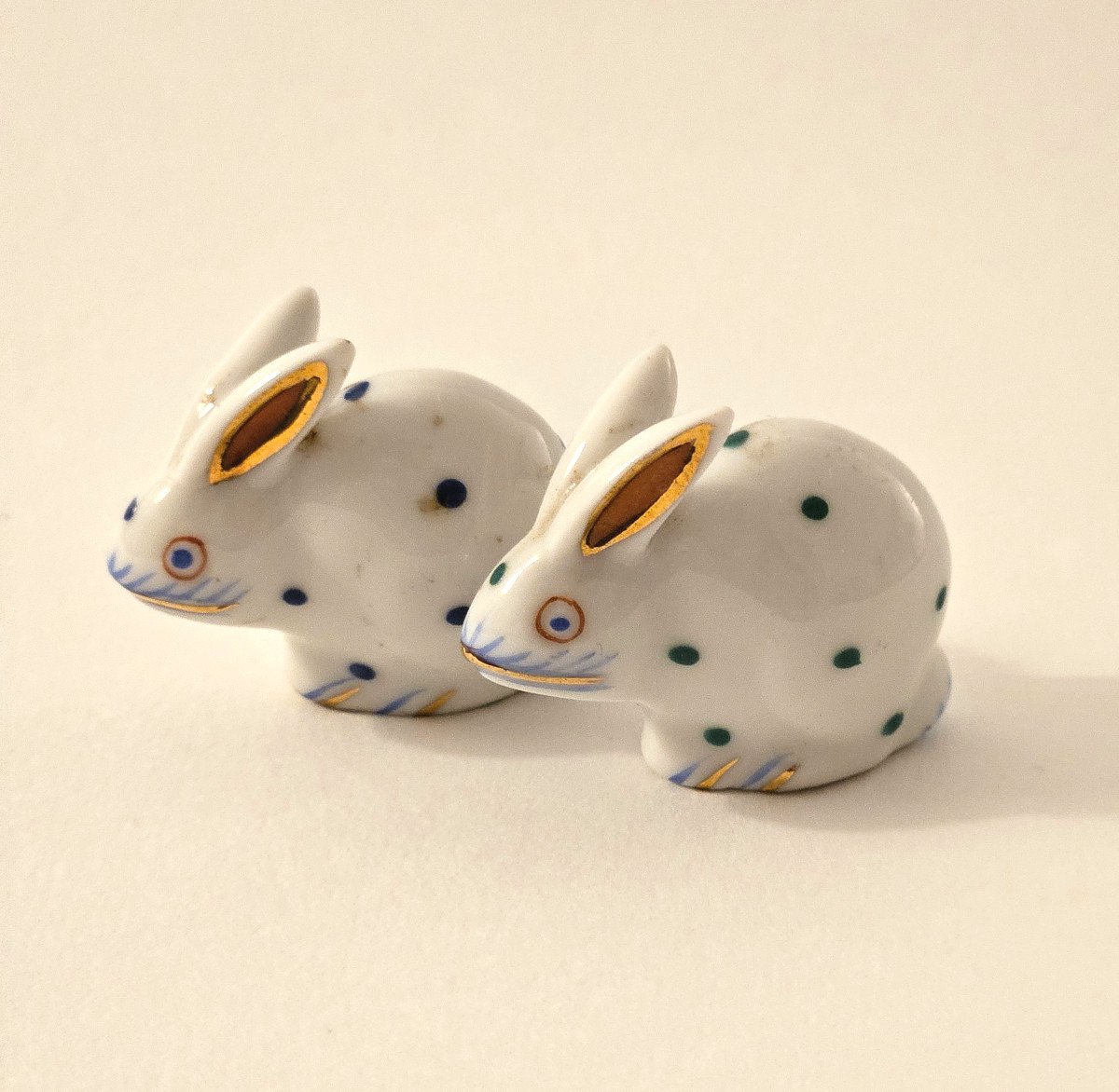 Trois Lapins Miniatures En Porcelaine De Herend Hungary-photo-3