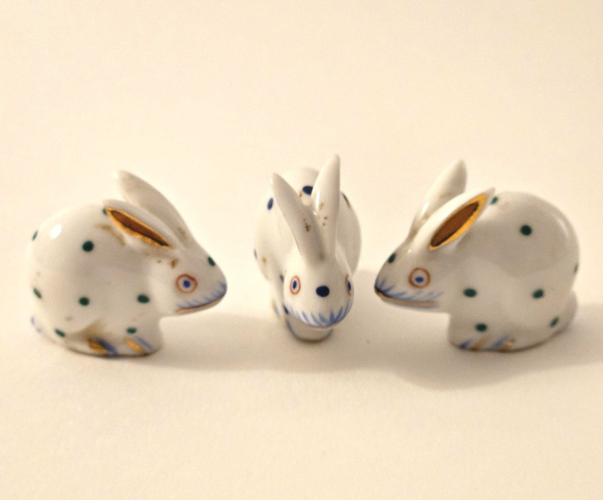 Trois Lapins Miniatures En Porcelaine De Herend Hungary