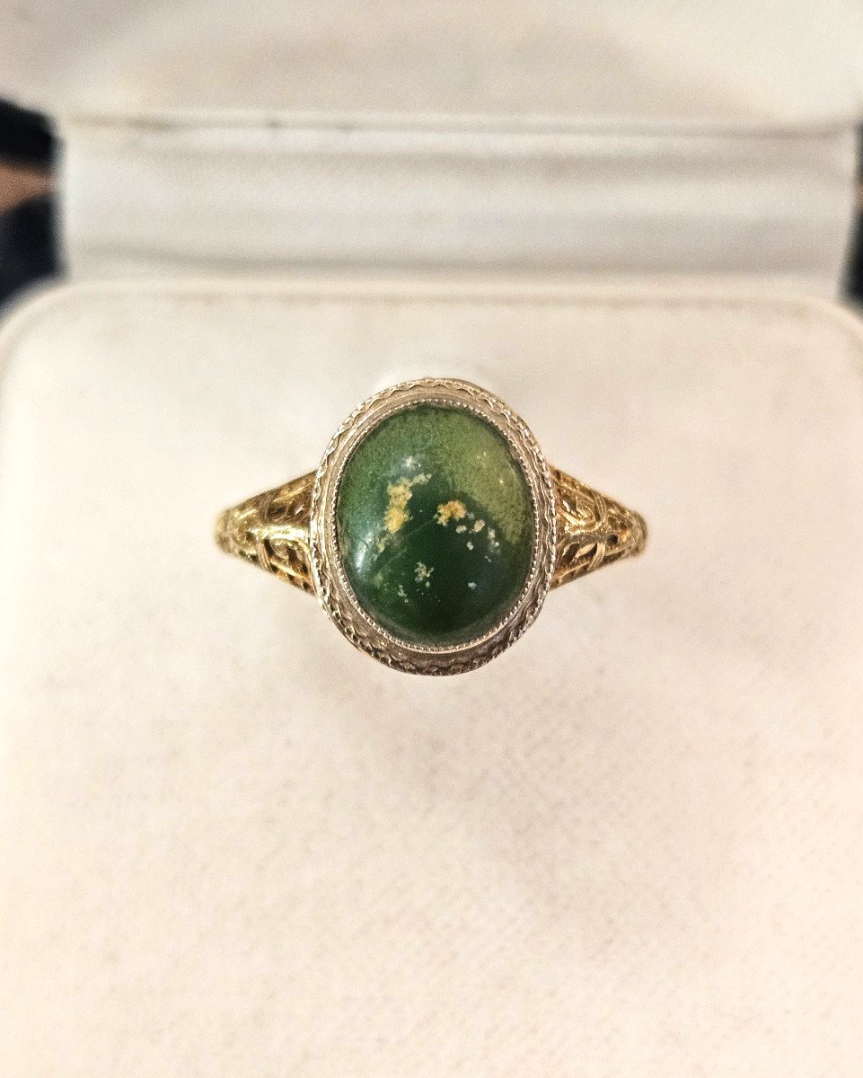 Bague Or 14k Cabochon Pierre Verte veinée jaune XIXème 