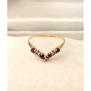 18k Gold Ring With Rhinestones And Red Stone