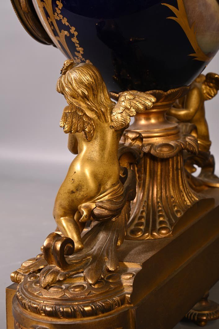 Garniture De Sevres  Aux Putti En Bronze-photo-8