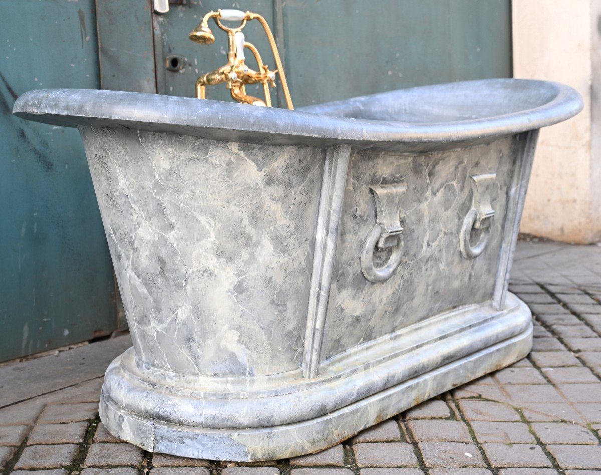 Beautiful Zinc Bathtub-photo-4