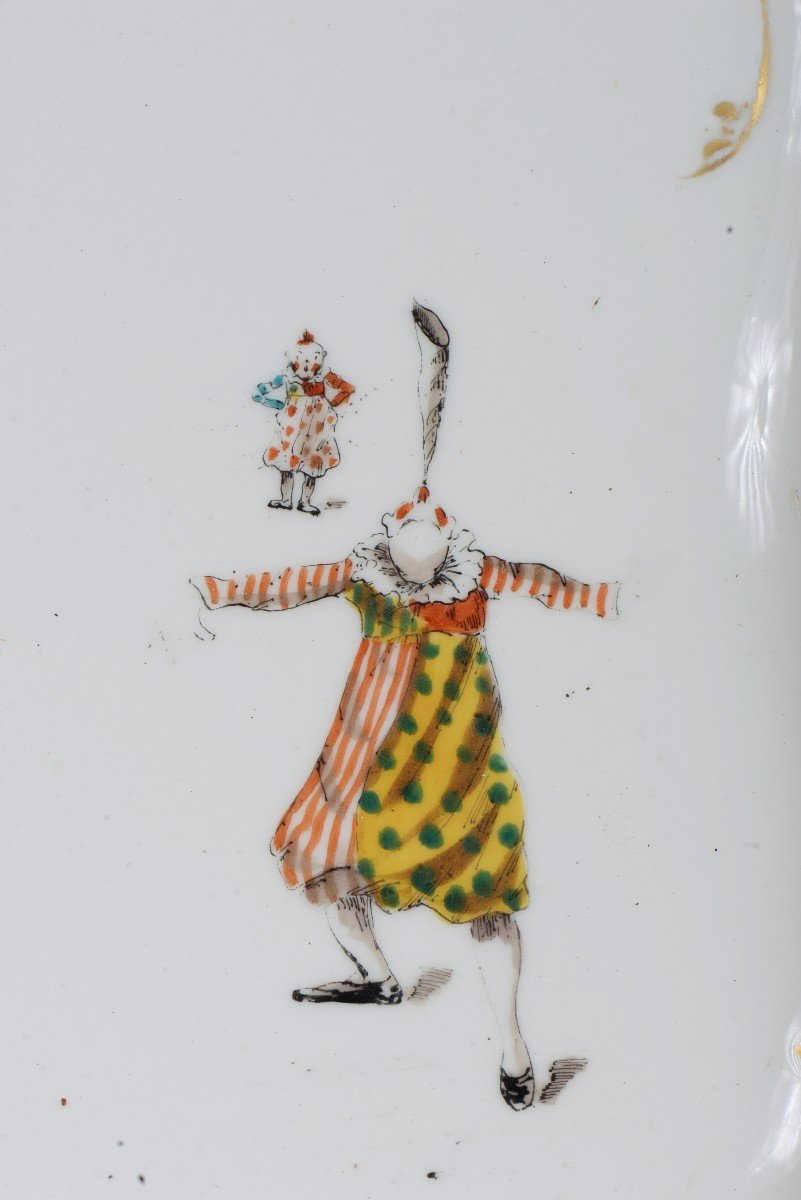 Haviland et Cie, Plateau en porcelaine de Limoges à décor de clowns-photo-4