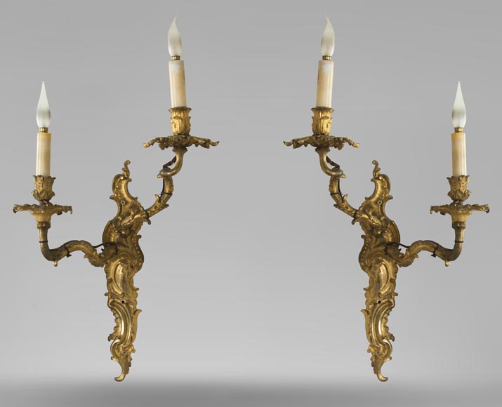 Pair Of Louis XV Sconces In Bronze Chiseled And Gilded