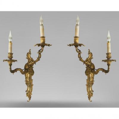 Pair Of Louis XV Sconces In Bronze Chiseled And Gilded