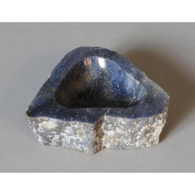 Empty Pocket In Blue Porphyry / Esterellite