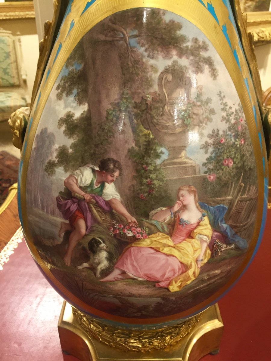 Grande Paire De Vases En Porcelaine Dans Le Style De Sevres-photo-4