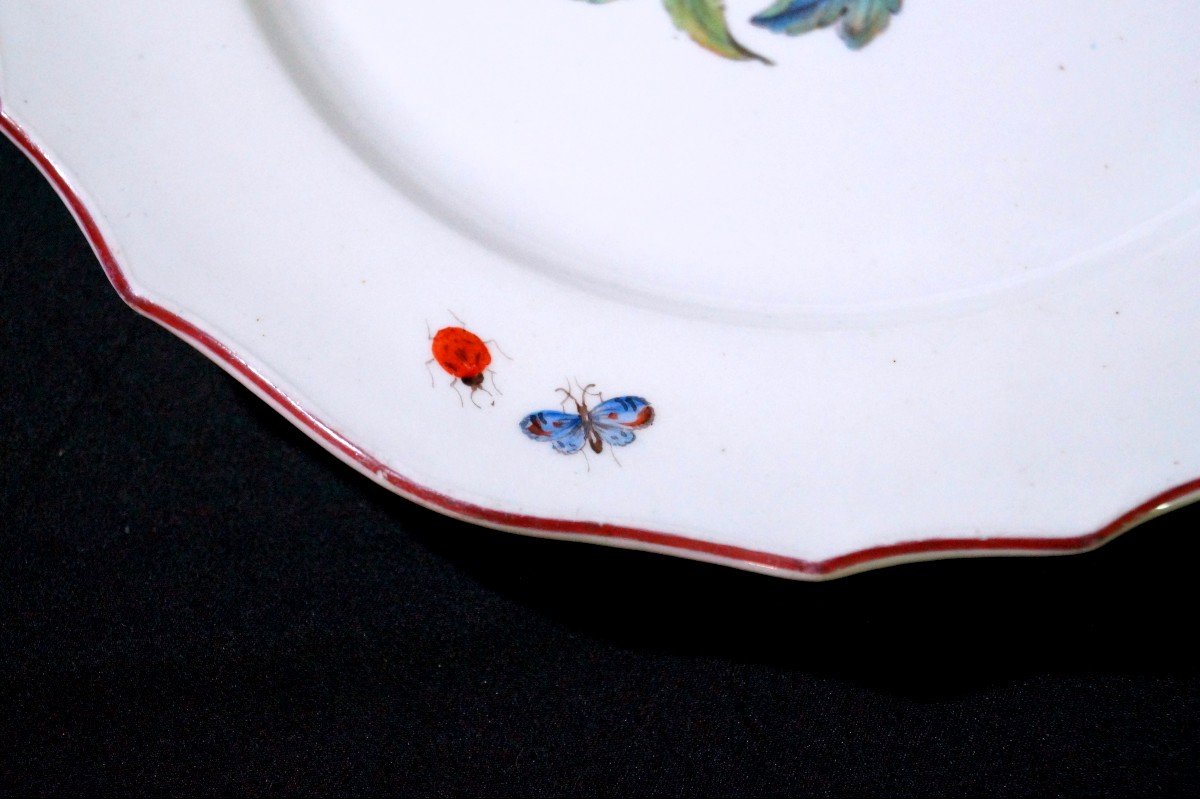 Assiette En Porcelaine De Tournai XVIIIe-photo-1