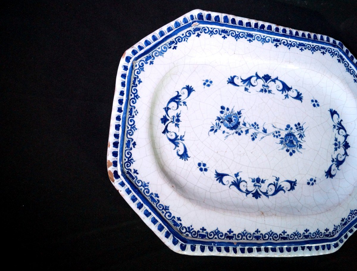 18th Century Lille Earthenware Dish-photo-3