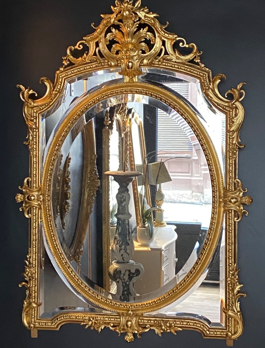 Miroir à Parecloses. Bois Doré . Parfait état 