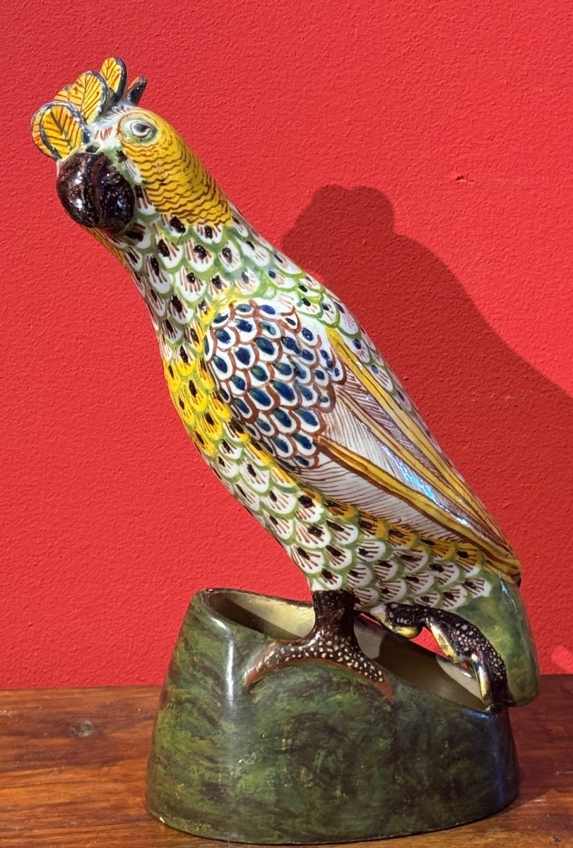 Polychrome Earthenware Parrot, Late 18th Century / Early 19th Century