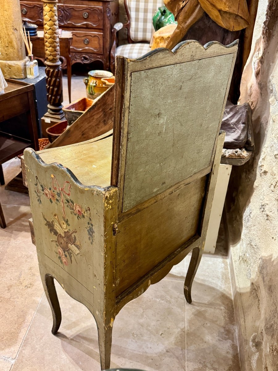 Charming Hand Painted Bedside Table – 19th Century -photo-7