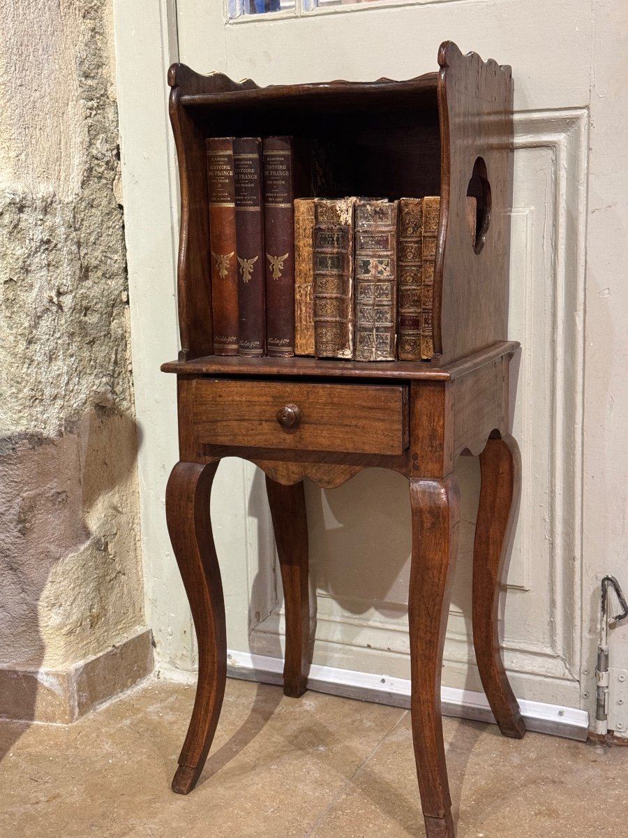 Antique Walnut Bedside Table – 18th Century-photo-3