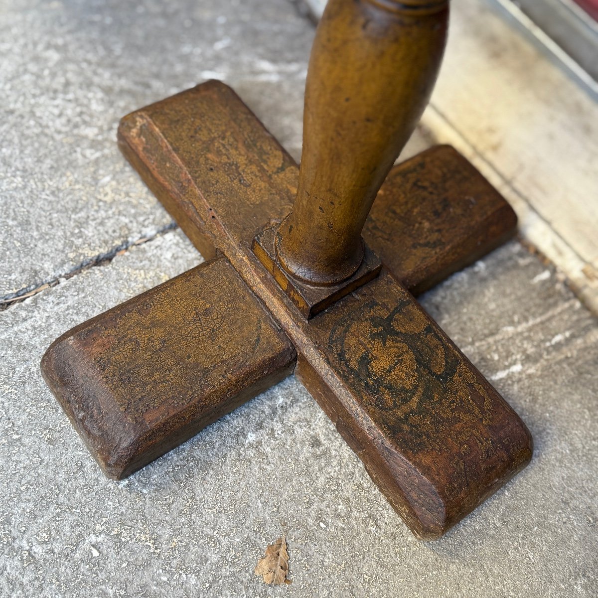 Walnut Church Trunk, Cross Base, 17th Century-photo-3