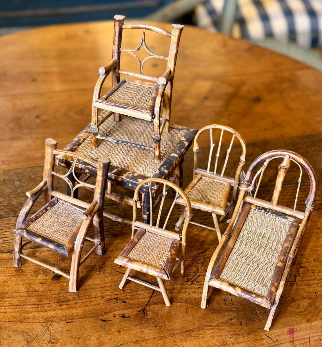 Garden Furniture For Dollhouse — Late 19th / Early 20th Century 