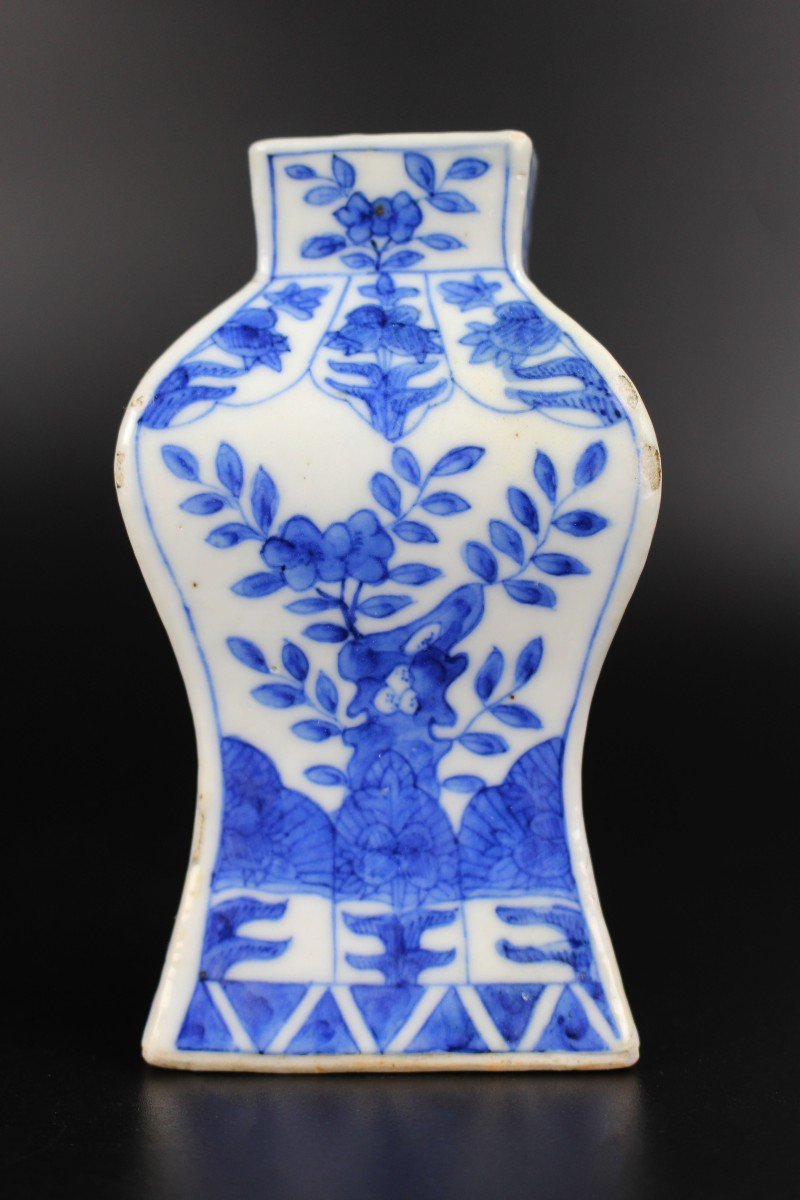 Rare Vase Kangxi style Bleu Et Blanc Dynastie Qing Porcelaine De Chine 19e Siècle-photo-2