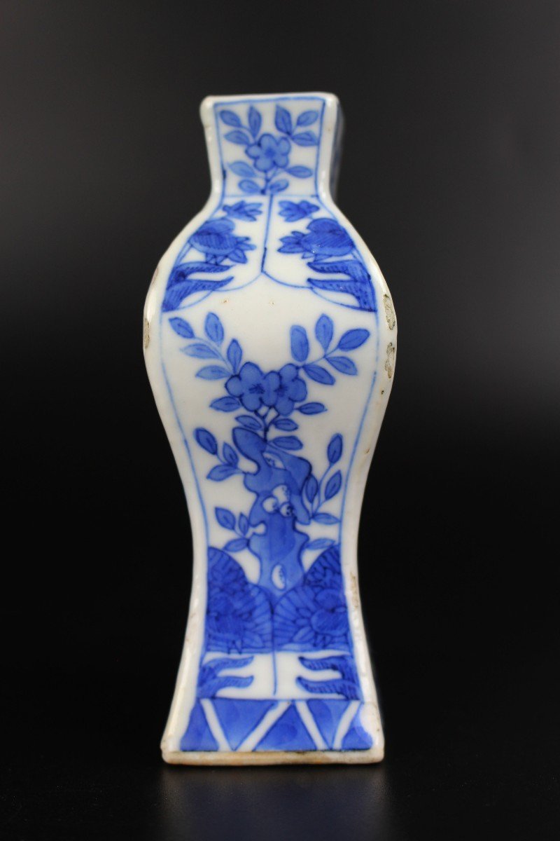 Rare Vase Kangxi style Bleu Et Blanc Dynastie Qing Porcelaine De Chine 19e Siècle-photo-3