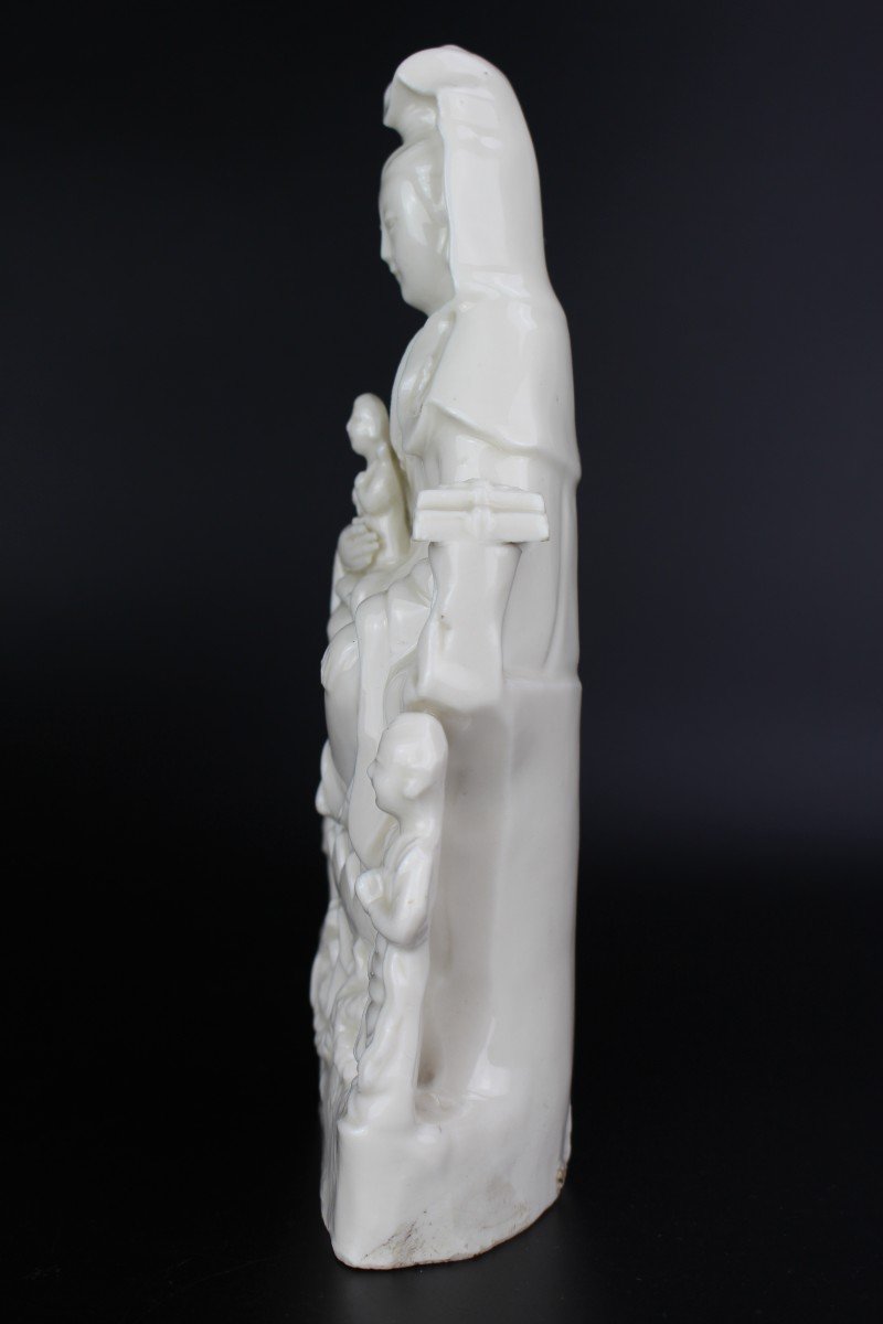 Porcelaine Chinoise Kangxi Blanc De Chine Guanyin Sculpture Dehua Figurine De La Dynastie Qing-photo-1