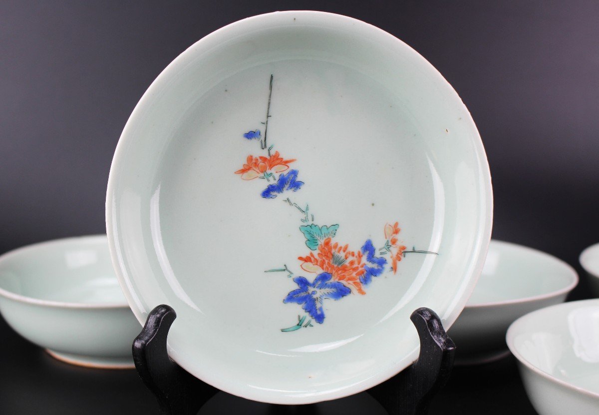 Plats Kakiemon En Porcelaine Japonaise 5x Période Edo 17e Siècle / 18e Siècle Celadon Bols-photo-4