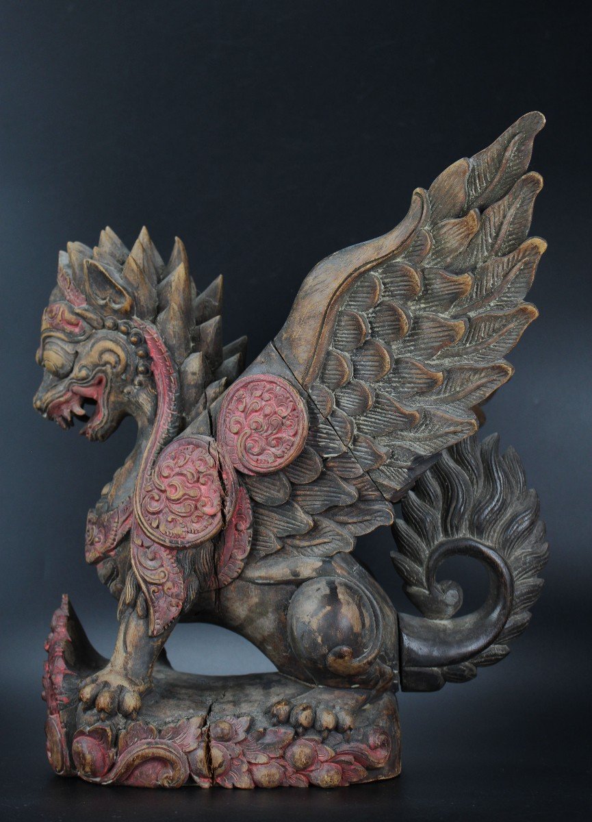 Balinese Wooden Sculpture Singha Lion Indonesian Carved Wood Figure Mythical Bird Carving Bali -photo-4