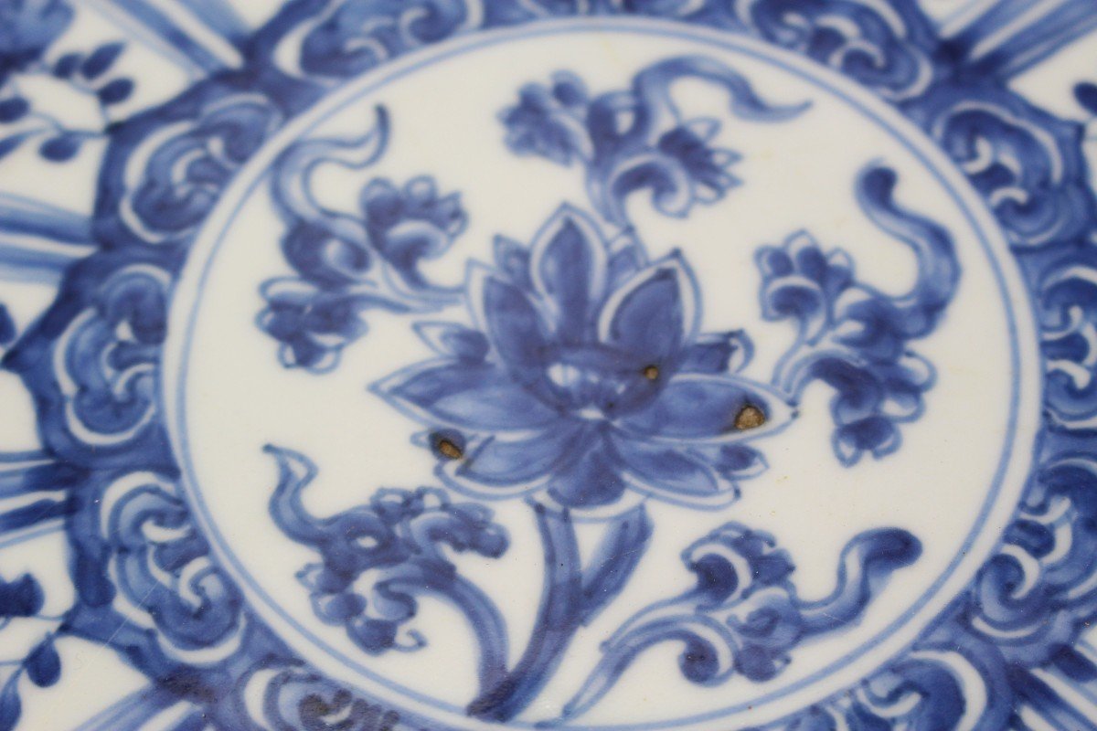 Grand Plat Bleu Et Blanc Porcelaine Chinoise Kangxi 38,8 Cm Dynastie Qing 18e Siècle Assiette-photo-4