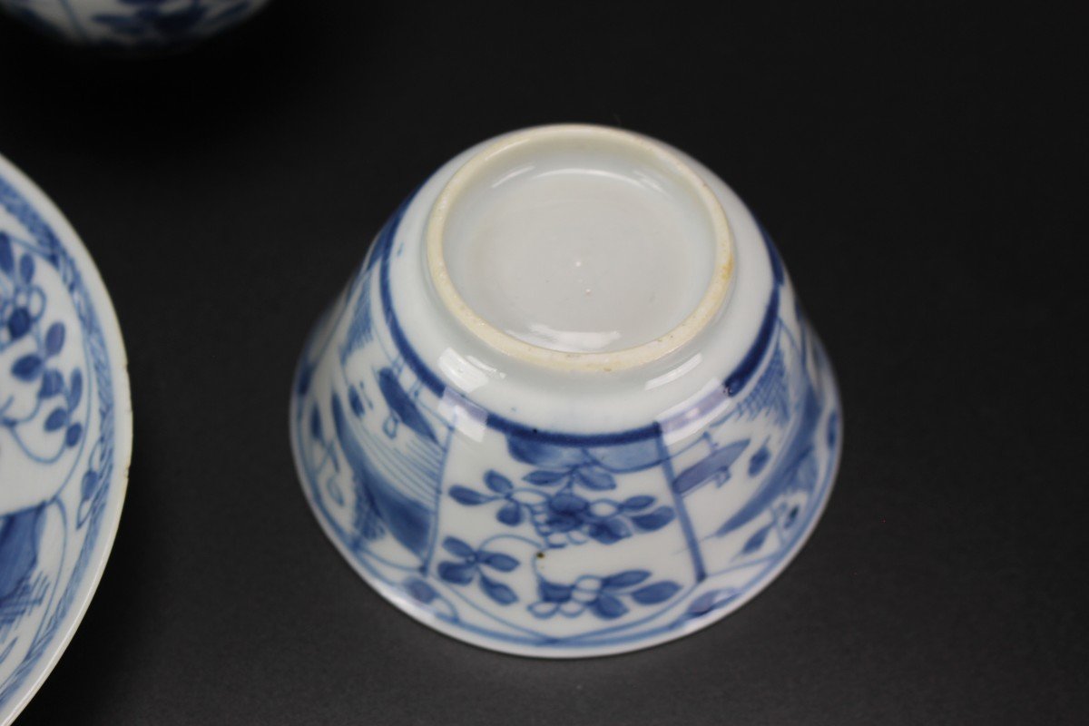 Tasses Et Soucoupes En Porcelaine Chinoise Kangxi / Yongzheng Bleu Et Blanc Du XVIIIe Siècle-photo-3