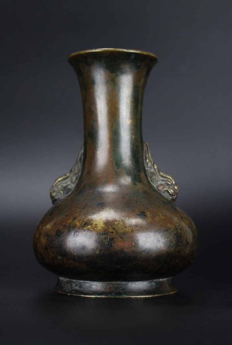 Chinese Bronze Vase Qing Dynasty Xuande Mark 17th Century Antique Archaistic Flower Vase-photo-2