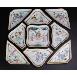 Tongzhi Chinese Porcelain Famille Rose Sweetmeat Set Fencai Famille Verte Hors d'Oeuvre Plates