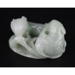 Chinese Jade Pendant Qing Dynasty 19th Century / 20th Century Jadeite Carving Rats And Bat