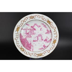 Chinese Export Porcelain Qianlong Plate Famille Rose Puce Qing Dynasty Antique 18th Century