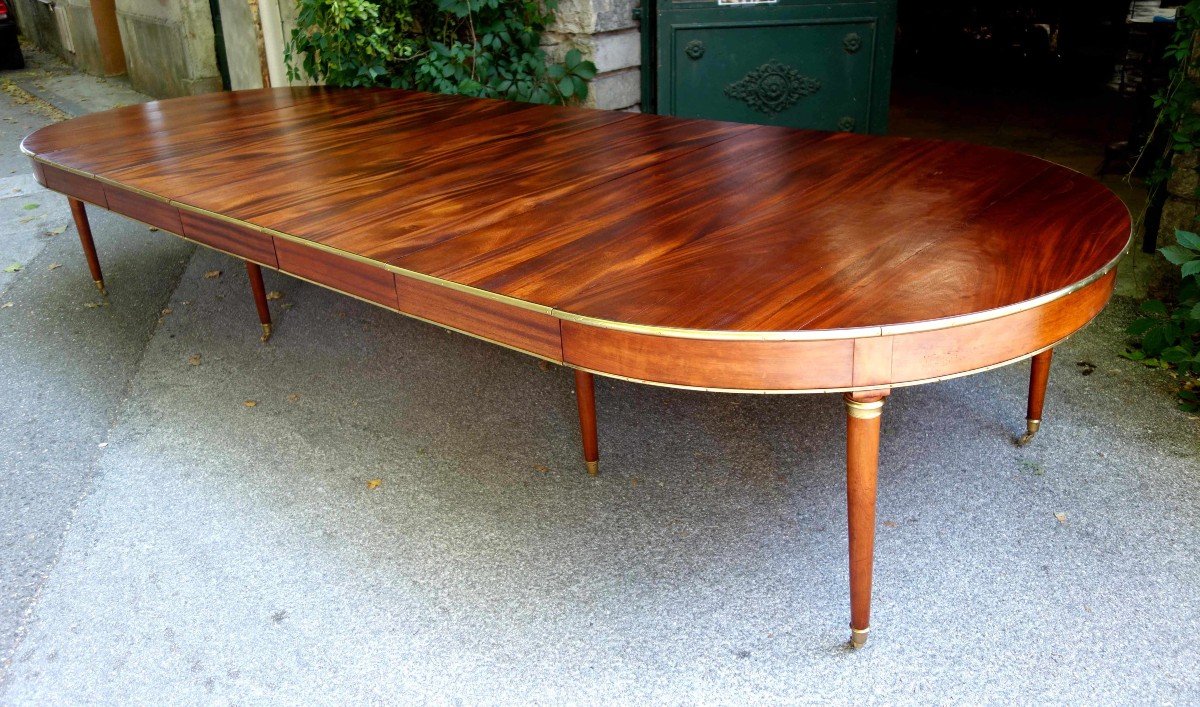 Large Mahogany Banquet Table With Jurande Hallmark, Eighteenth, 4 Meters-photo-1