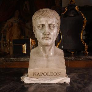 Buste De Napoléon En Marbre De Carrare, D’après Chaudet