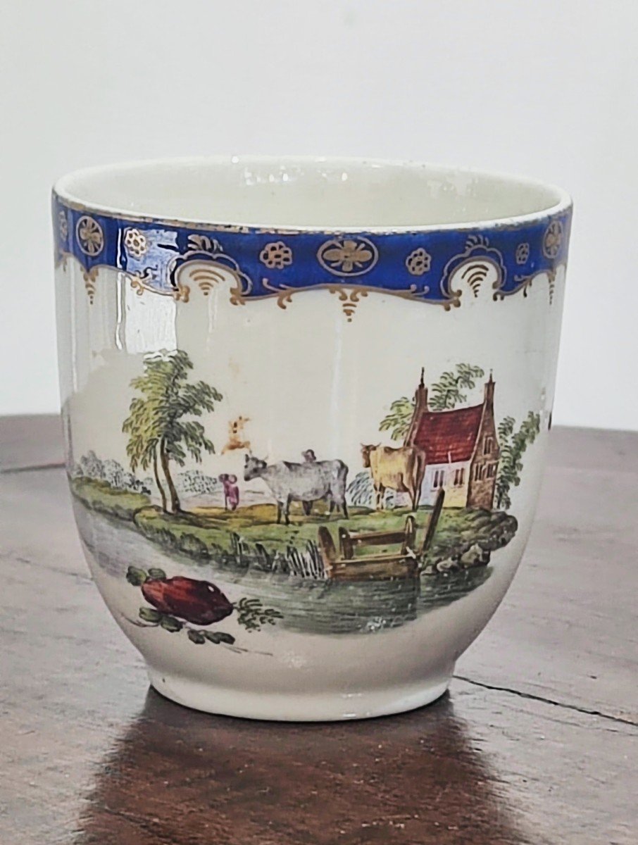 Tasse Antique En Porcelaine Peinte Den Haag-photo-4