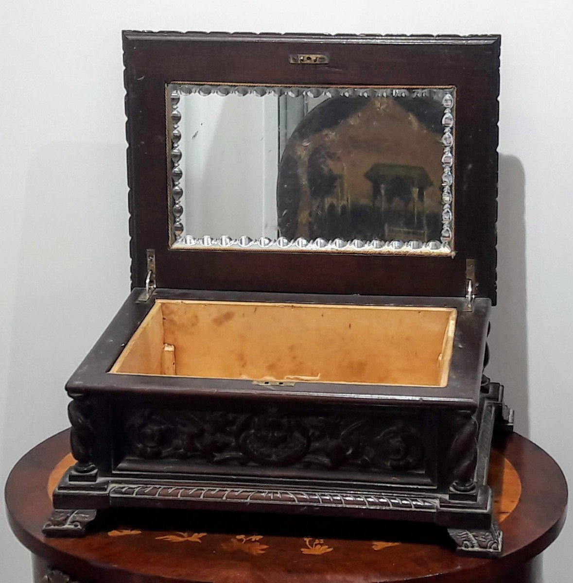 19th Century Carved Wood Box-photo-2