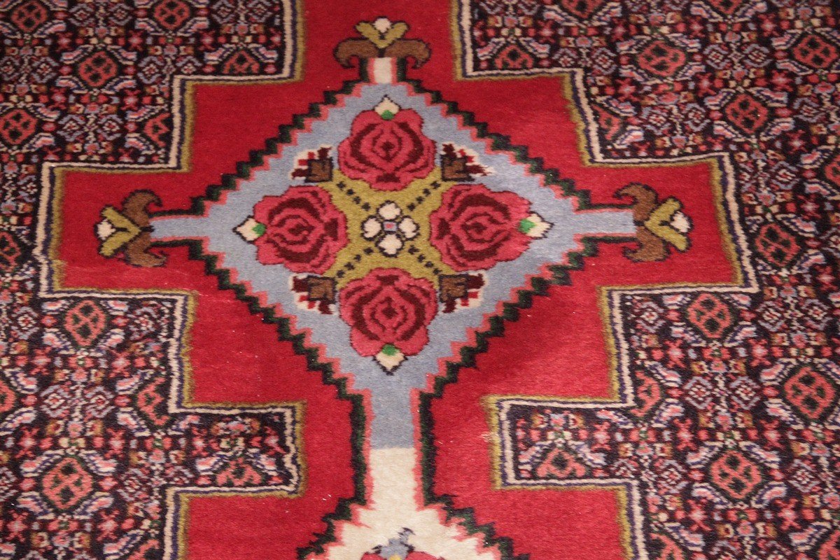 Senneh Iran Rug 367 X 90 Cm-photo-3